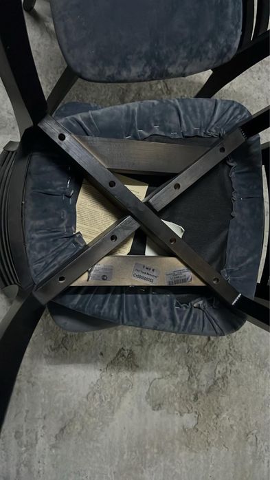 Стулья. Кухонные. Срочно.