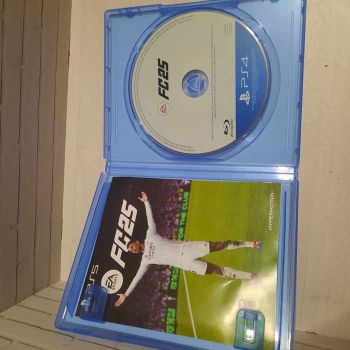 FC25 PS4 оригинал видеоигра
