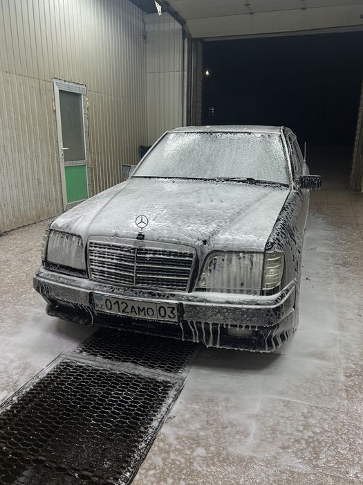 Продам мерседес е200