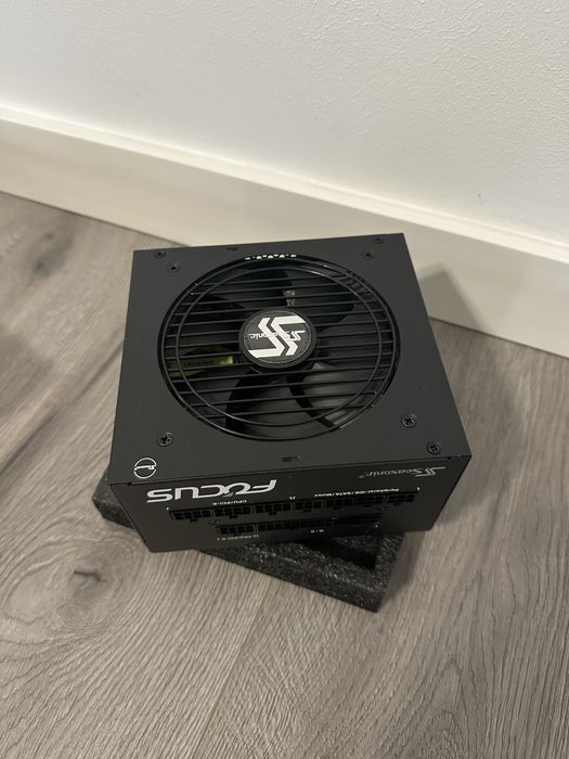 Sursa Seasonic Focus GX, 80+ Gold, 650W