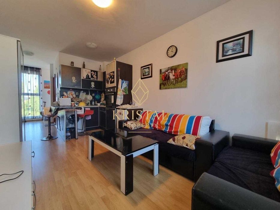 Продава се Тристаен апартамент в к.к. Слънчев бряг - 62 кв.м за 1170 €/кв.м - Снимка #1