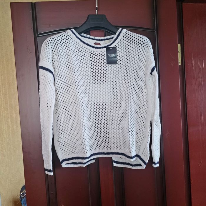 Распродажа новой одежды