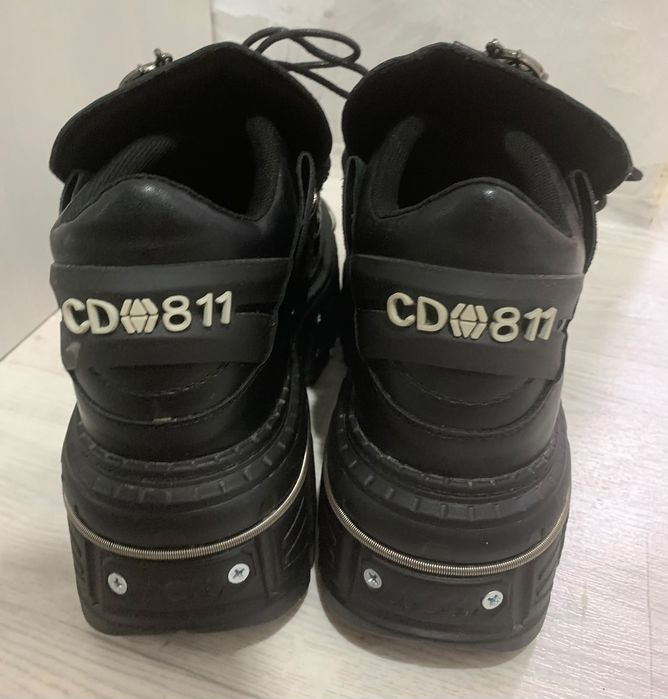 Продам кроссовки ботинки New Rock