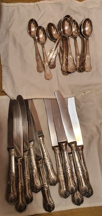 Посребрени прибори Arg 800 48 части