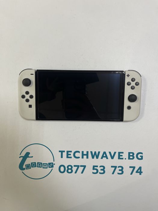 Nintendo Switch OLED с 64GB SD карта