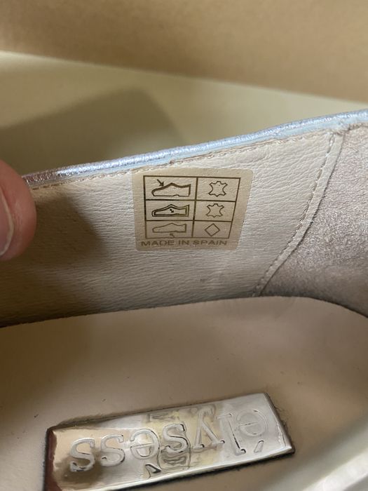 Elysses - дамски кожени лоуфъри