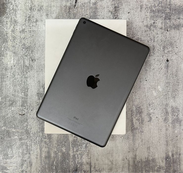 Айпад Ipad 9 2021 на 64gb в идеальном состоянии ,гарантия