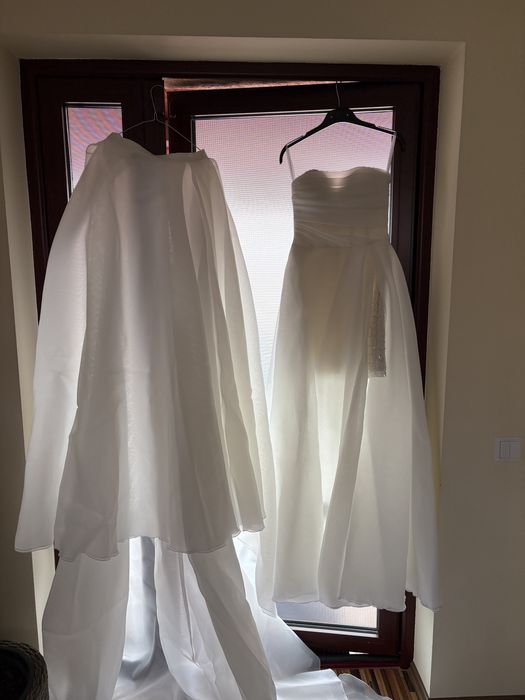 Rochie de mireasa cu trena