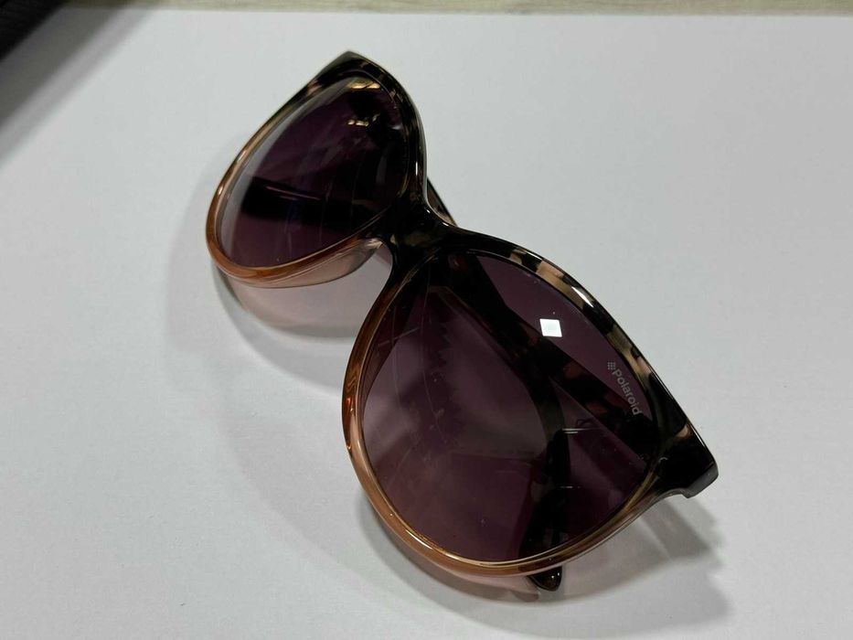 Дамски слънчеви очила Polaroid P8439