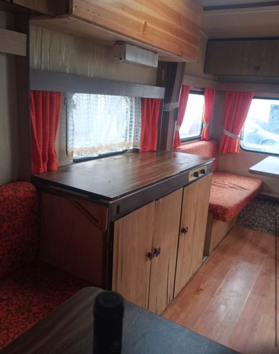 Vând rulotă eiffeland fare acte