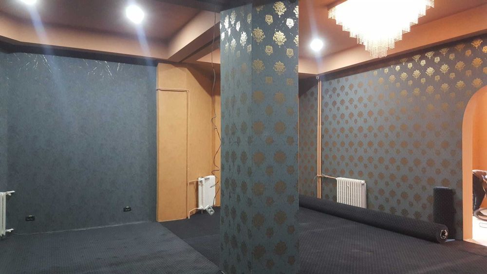 Inchiriez spatiu comercial km 45 piciorul podului, Bdul Aurel Vlaicu 3, dispune de 2 intrari, deschidere direct la bdul Aurel Vlaicu