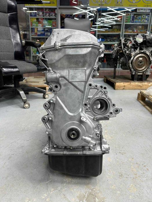 Двигатель 1ZZ-FE  1.8  corolla avencis каролла королла