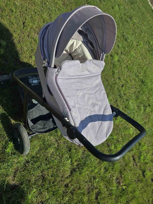 Детска количка Stokke