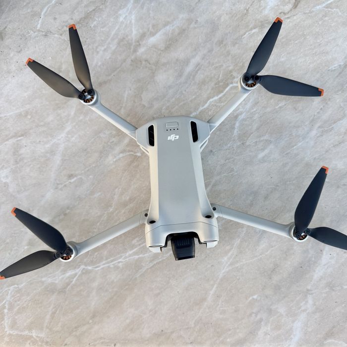 DJI Mini 3 Pro (две батерии)