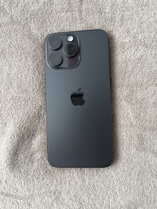 Vând Iphone 15 Pro Max de 256 Gb