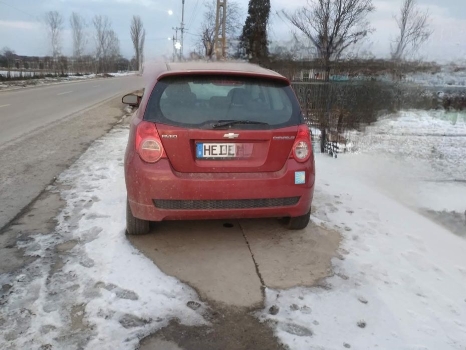 Vând chevrolet  aveo hatchback 1.4  benzina 2009