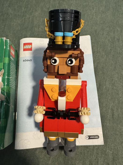 LEGO BrickHeadz Nutcracker 40673 – Retras din producție