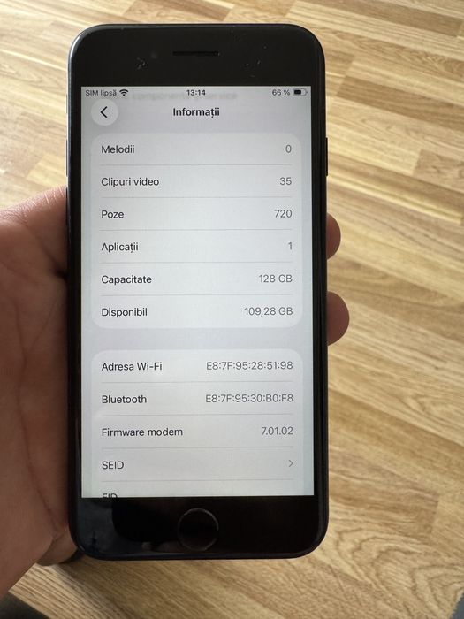 Iphone SE baterie 100%