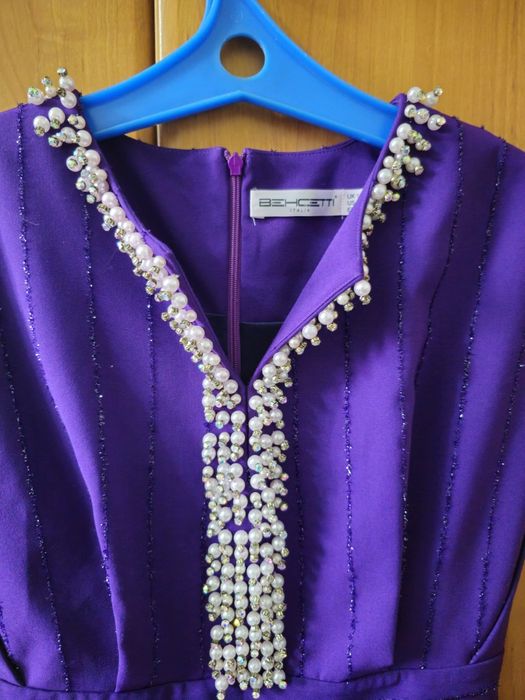 Платье и пуховик