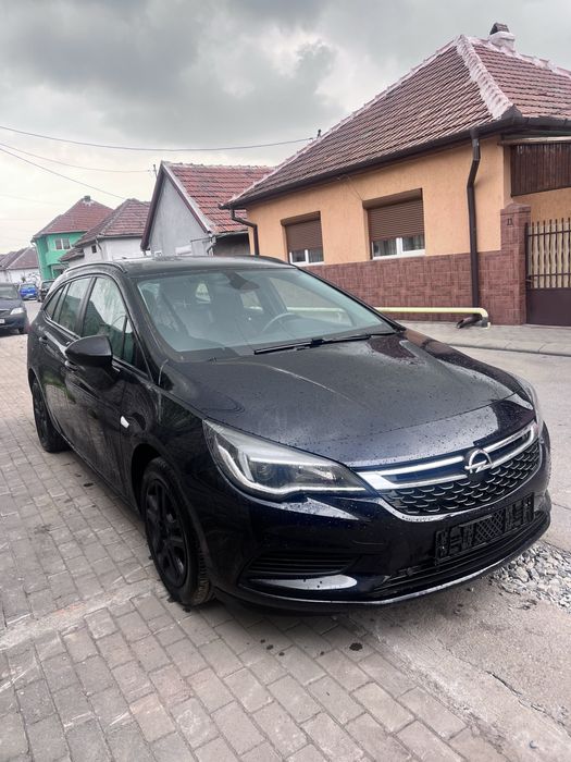 Opel Astra Sports Tourer 2018