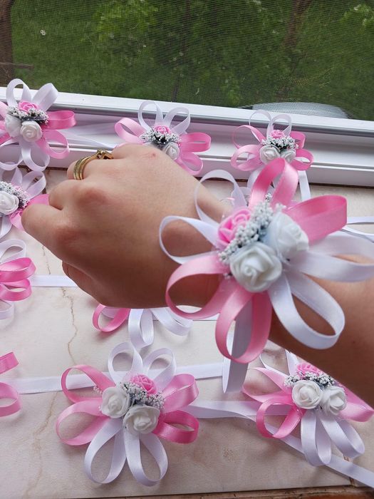 Сватбени гривни с тюл и перли