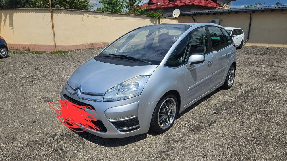 Citroen C4 an 2011 diesel motor 2.0 150cp gri