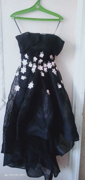 Продам новое платье