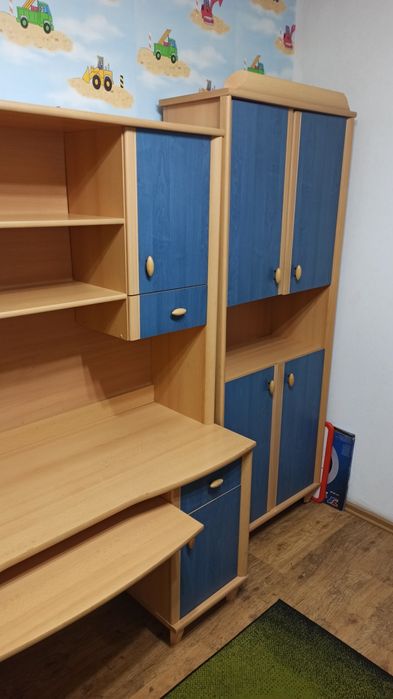 Детский спальный гарнитур б/у