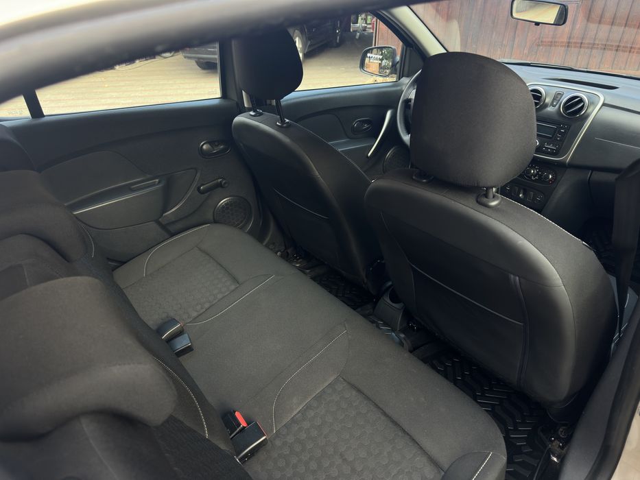 Vand Dacia Sandero 1.5dci 90cp