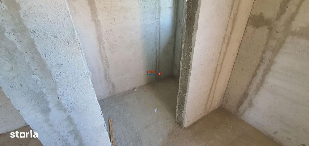 Casa semifinisata de vanzare comuna Ighiu 500 mp teren
