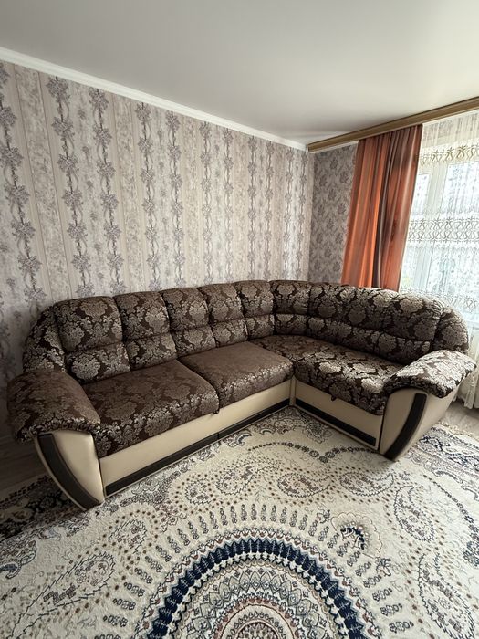 Продам Диван угловой, раздвижной