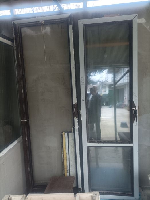 ПвЦ дограма - 2бр.врати с двоен стъклопакет