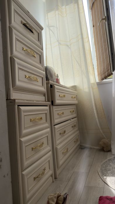 Камод и 2 тумбочка сатам кошуге байланысты