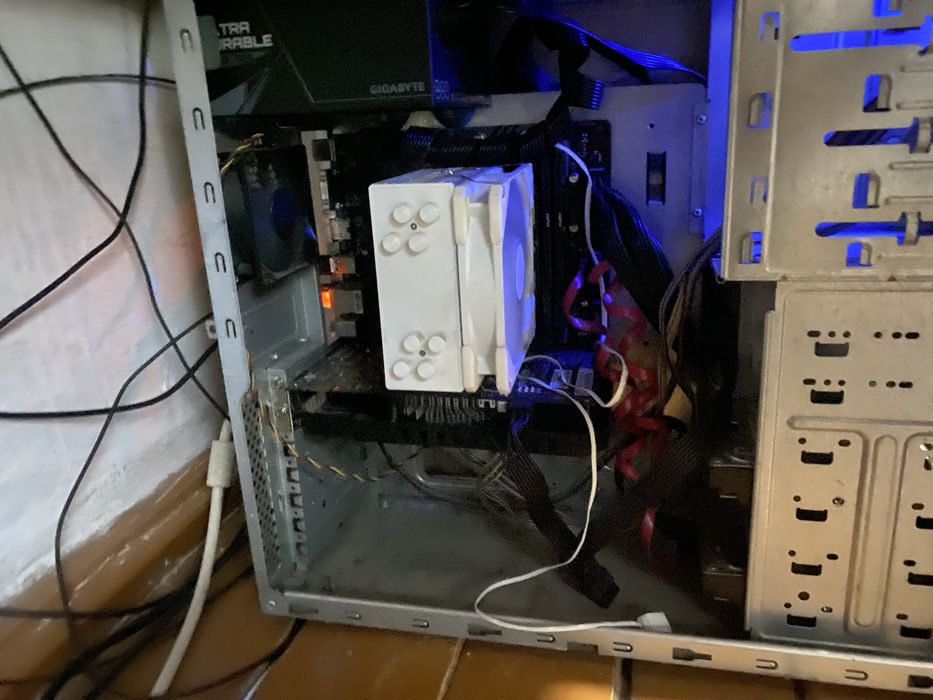 Компьютер мощный срочно продам i9 32gb