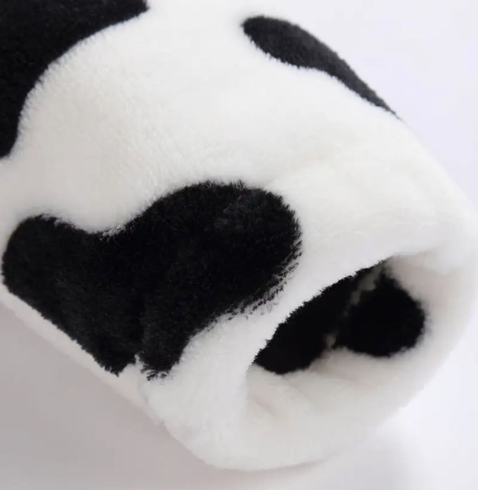 Costum superb văcuță 4-5 ani