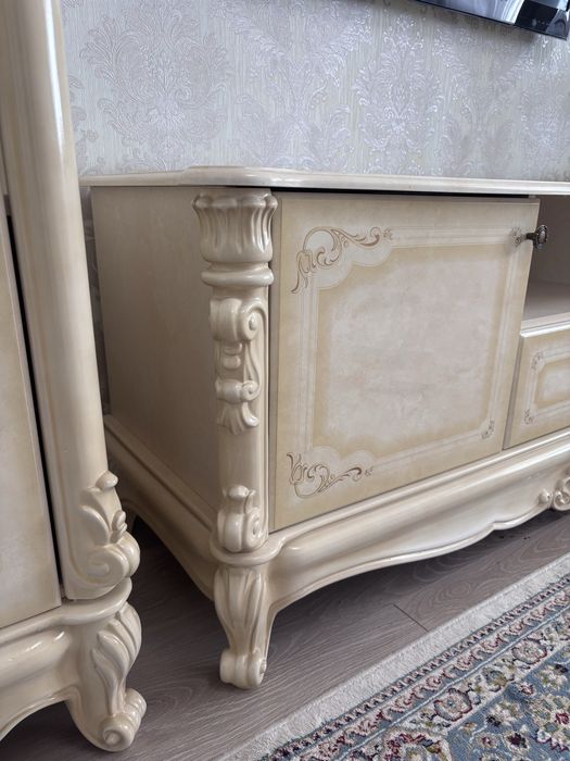 Гарнитур TV тумбой для зала