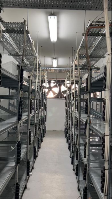 Сглобяване и настройка на AI/GPU сървъри + Linux (AI cloud hosting)