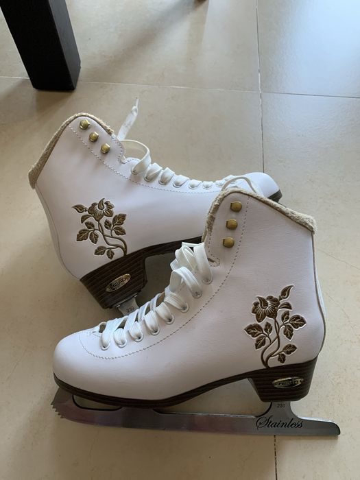 Patine de gheata Head aproape noi marime 39