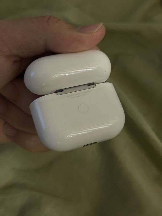 Кейс airpods 3 original в идеале