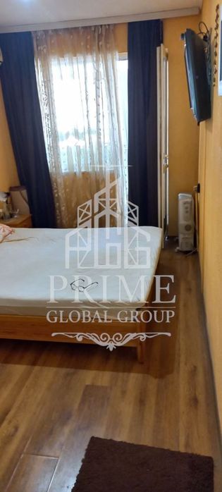 Четиристаен апартамент, район Лятно кино Тракия, Варна