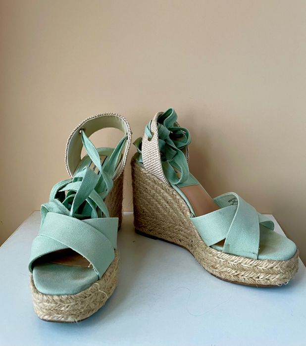 Дамски Платформи