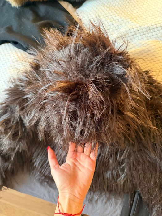 Дамско кафяво късо яке/палто от еко пух