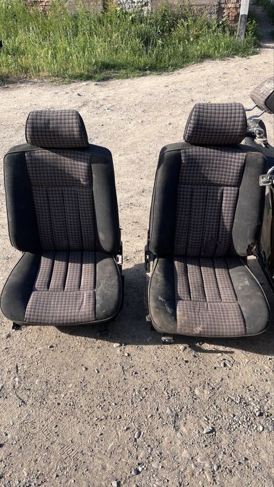 Мерседес 124 Сиденья
