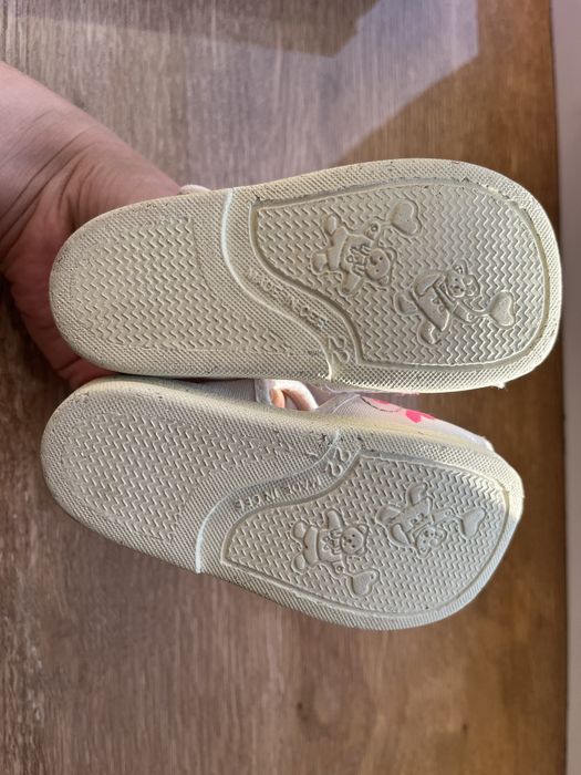 Обувь туфли сандалии кеды