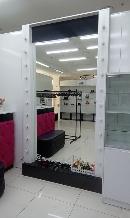 Зеркало с подсветкой