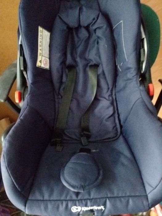 Carucior kinderkraft 3 in 1