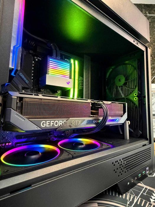 PC16 Ryzen™9 9950X3D RAM 64GB RTX 5090 1000W SSD 8TB + SURPRIZA