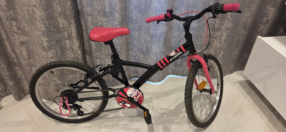 Bicicleta fetite noua