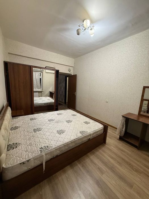 2 bekat yonida 2 hona 300$ ga kvartera topshrladi