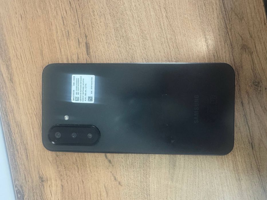 Samsung А 17 б/у жақсы жағдайда